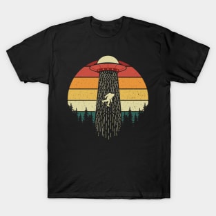 Bigfoot Ufo Abduction T-Shirt